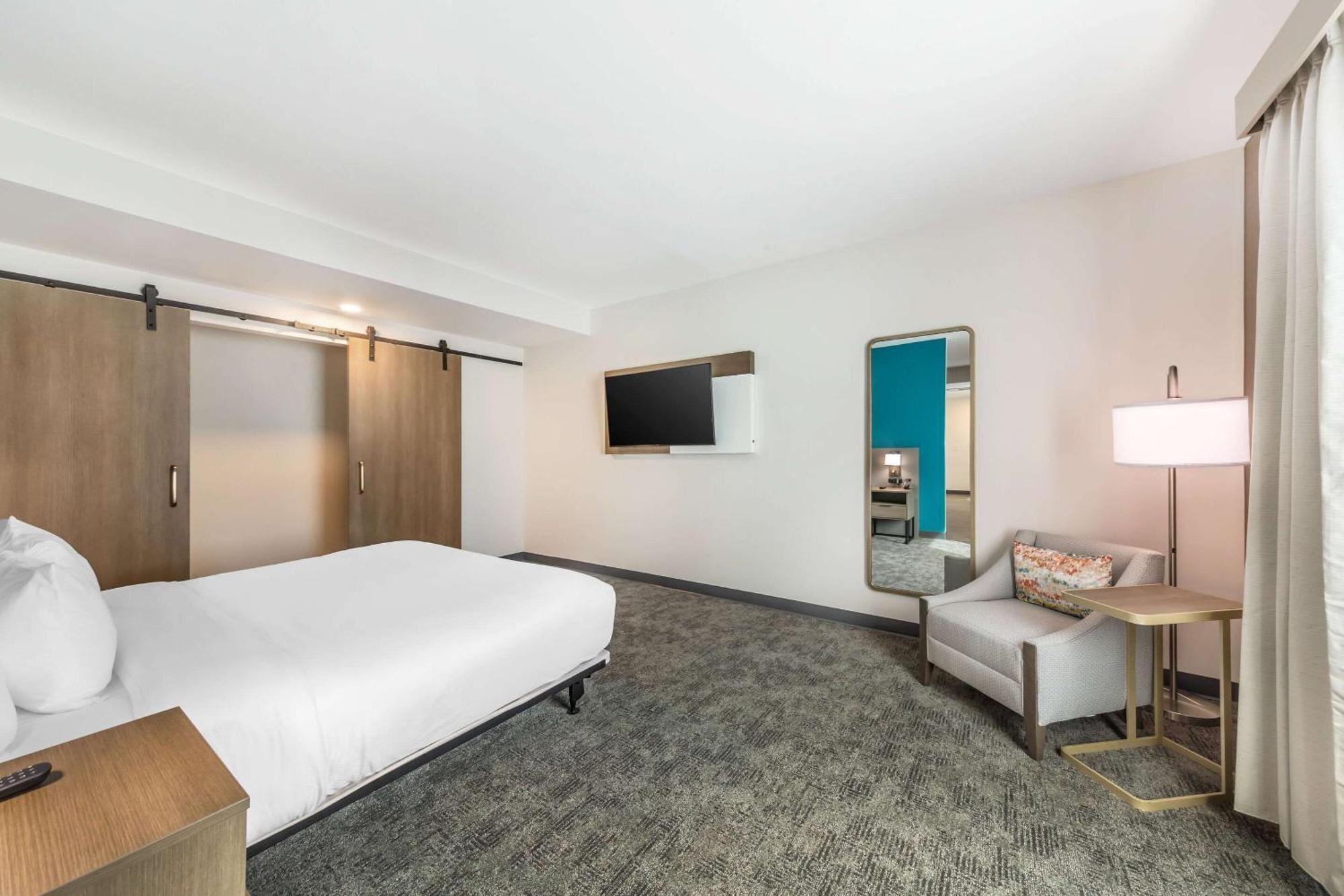 Comfort Suites Fort Myers East I-75 المظهر الخارجي الصورة