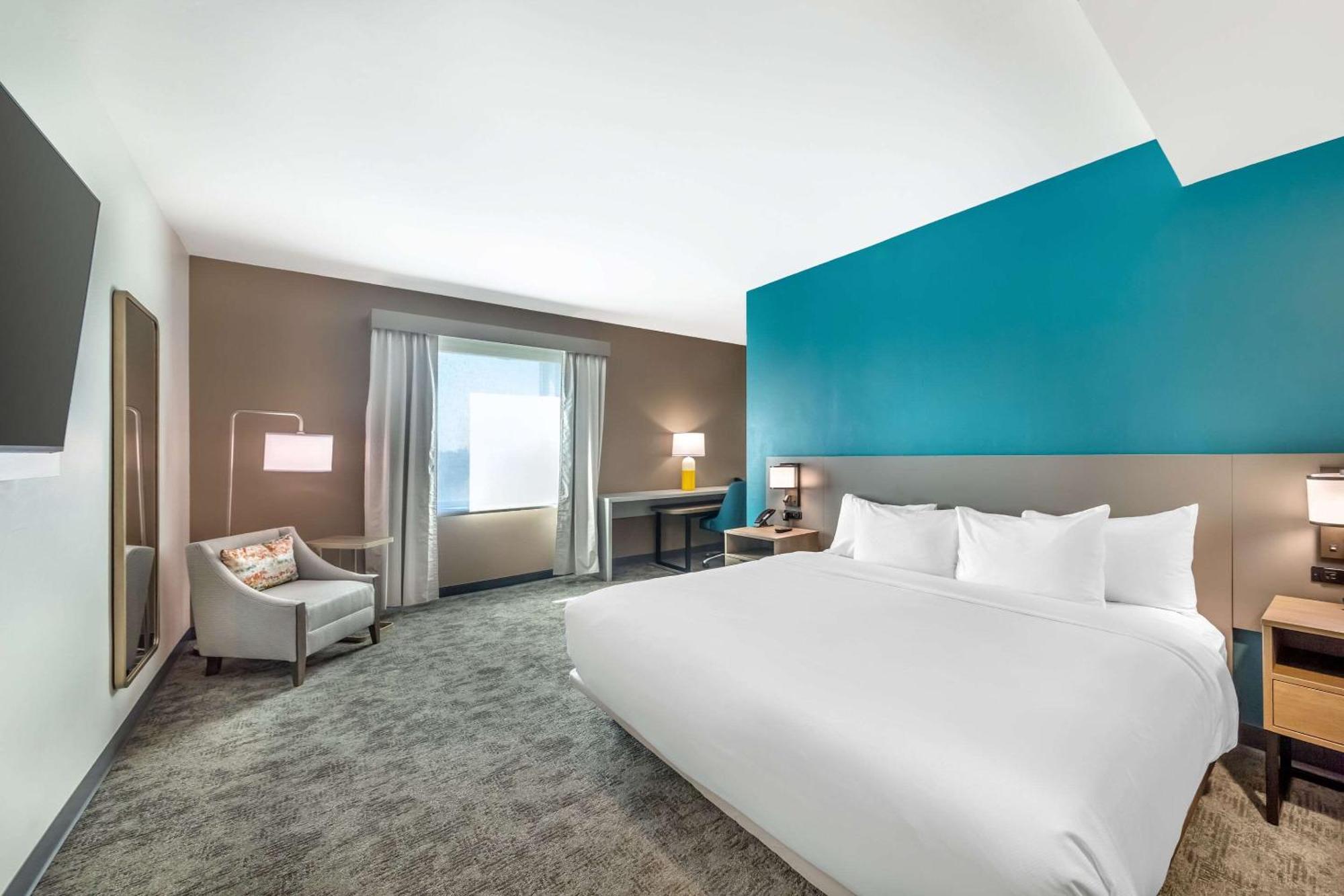 Comfort Suites Fort Myers East I-75 المظهر الخارجي الصورة