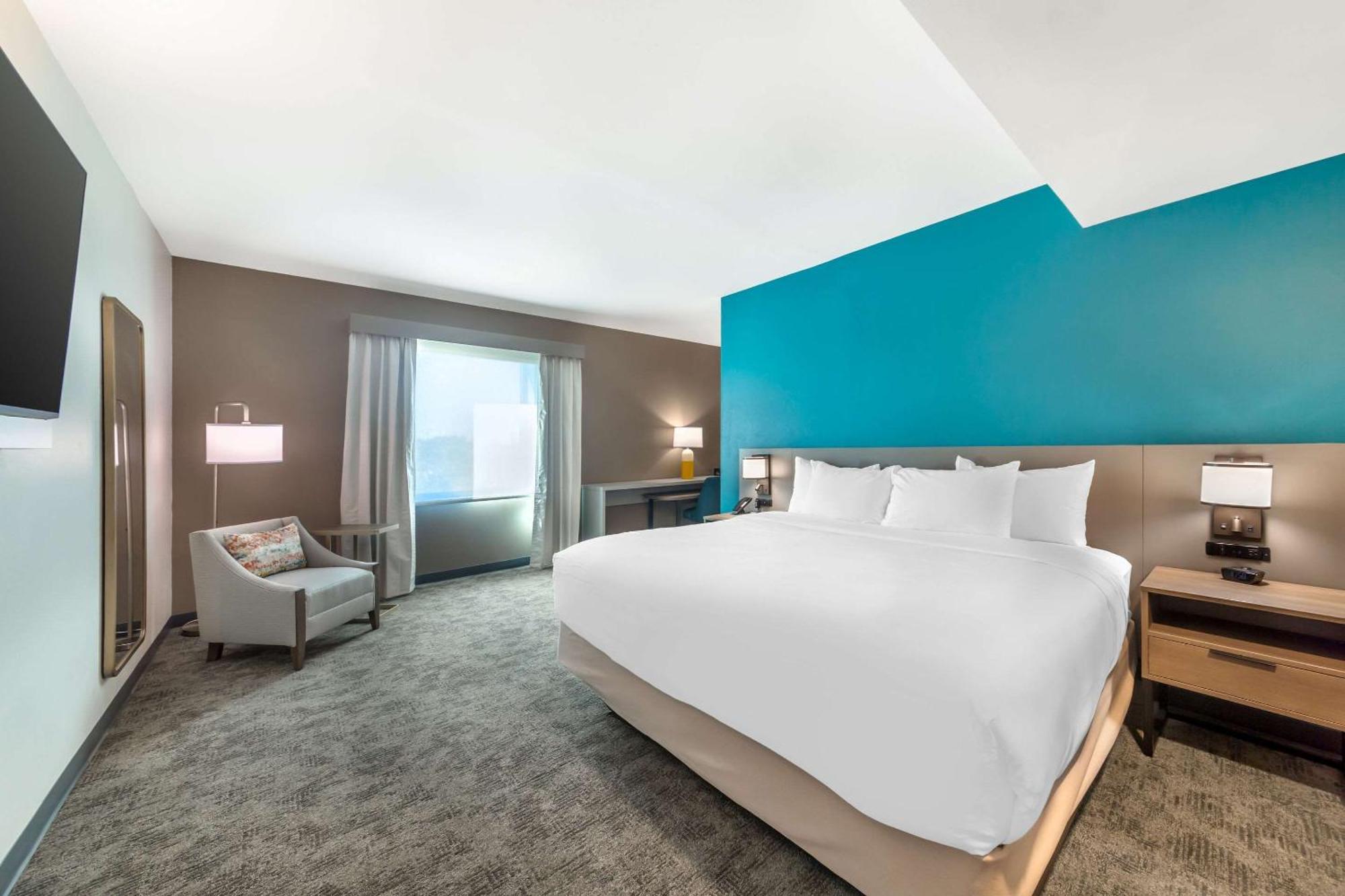 Comfort Suites Fort Myers East I-75 المظهر الخارجي الصورة