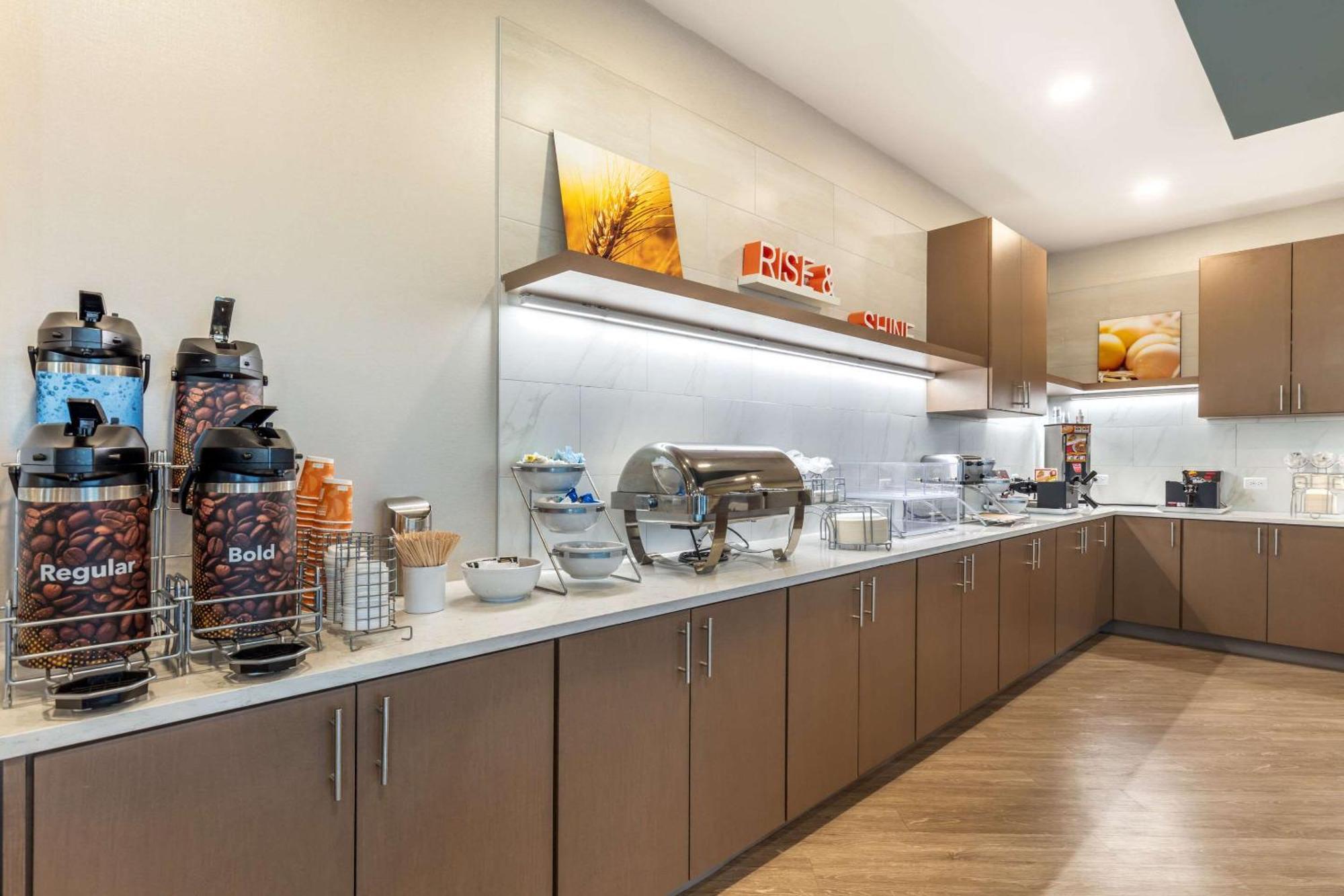 Comfort Suites Fort Myers East I-75 المظهر الخارجي الصورة